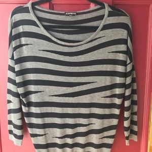 Express 3/4 sleeve sweater - never worn